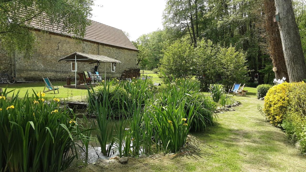Le Clos Du Buisson Saint-Julien-de-la-Liegue Exteriör bild