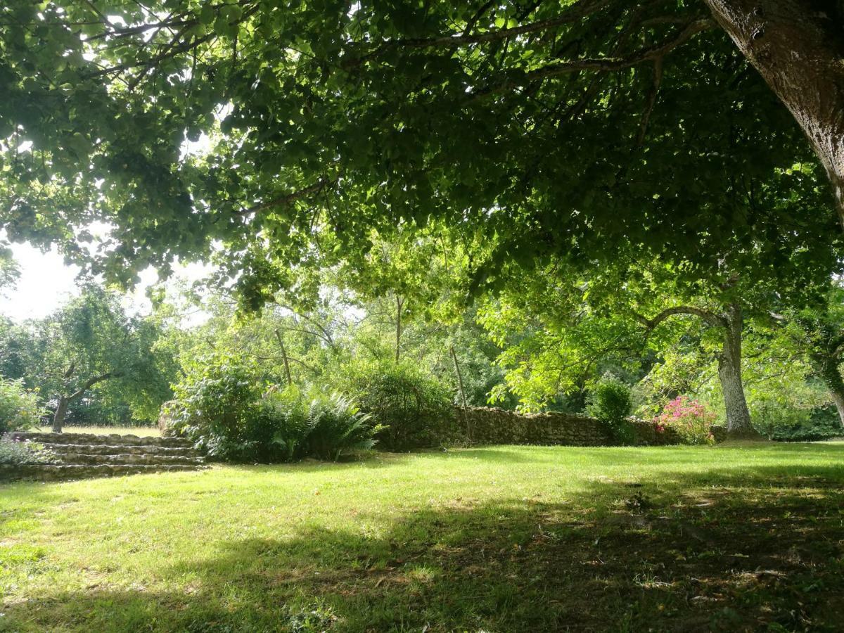 Le Clos Du Buisson Saint-Julien-de-la-Liegue Exteriör bild