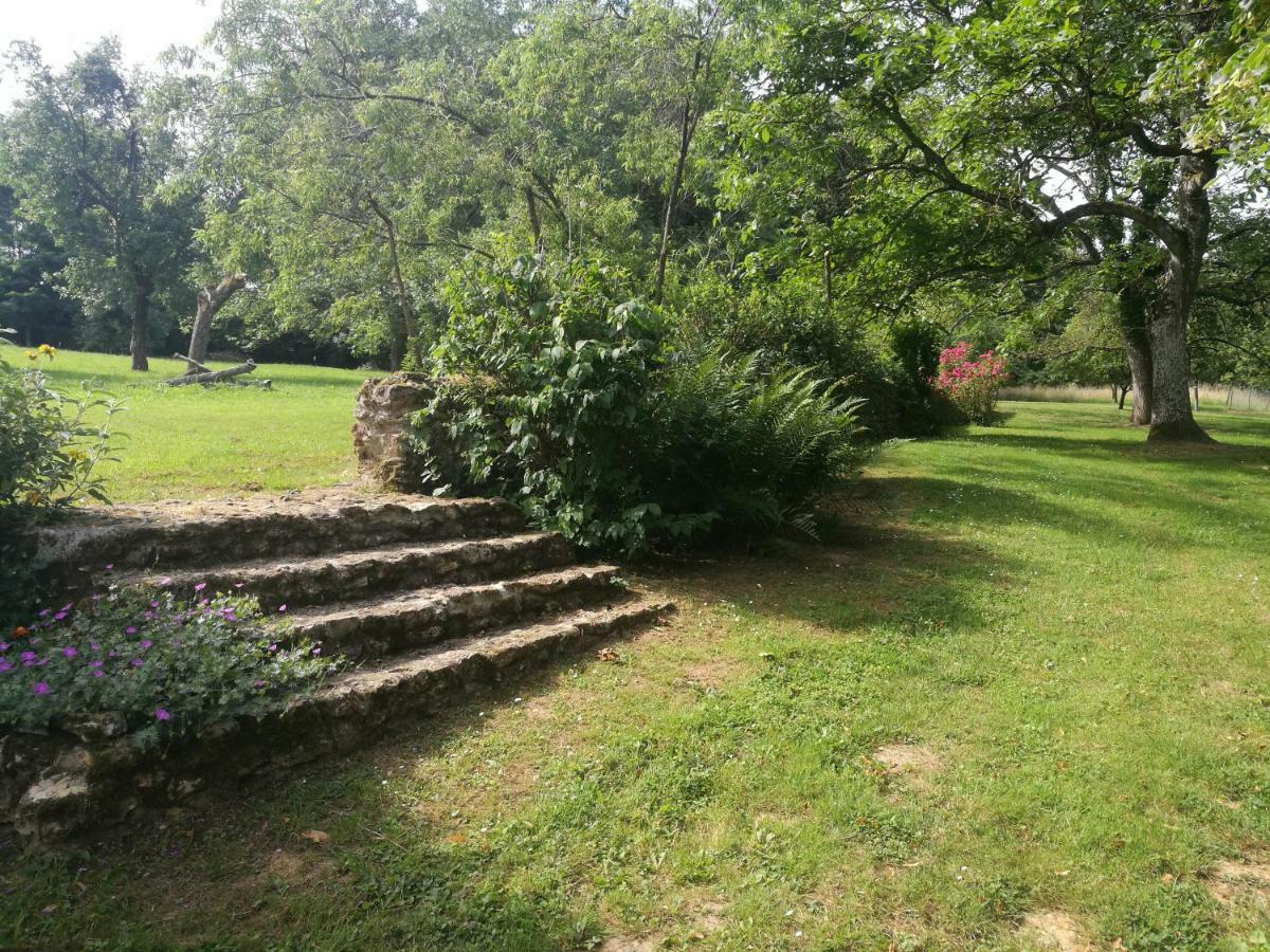 Le Clos Du Buisson Saint-Julien-de-la-Liegue Exteriör bild