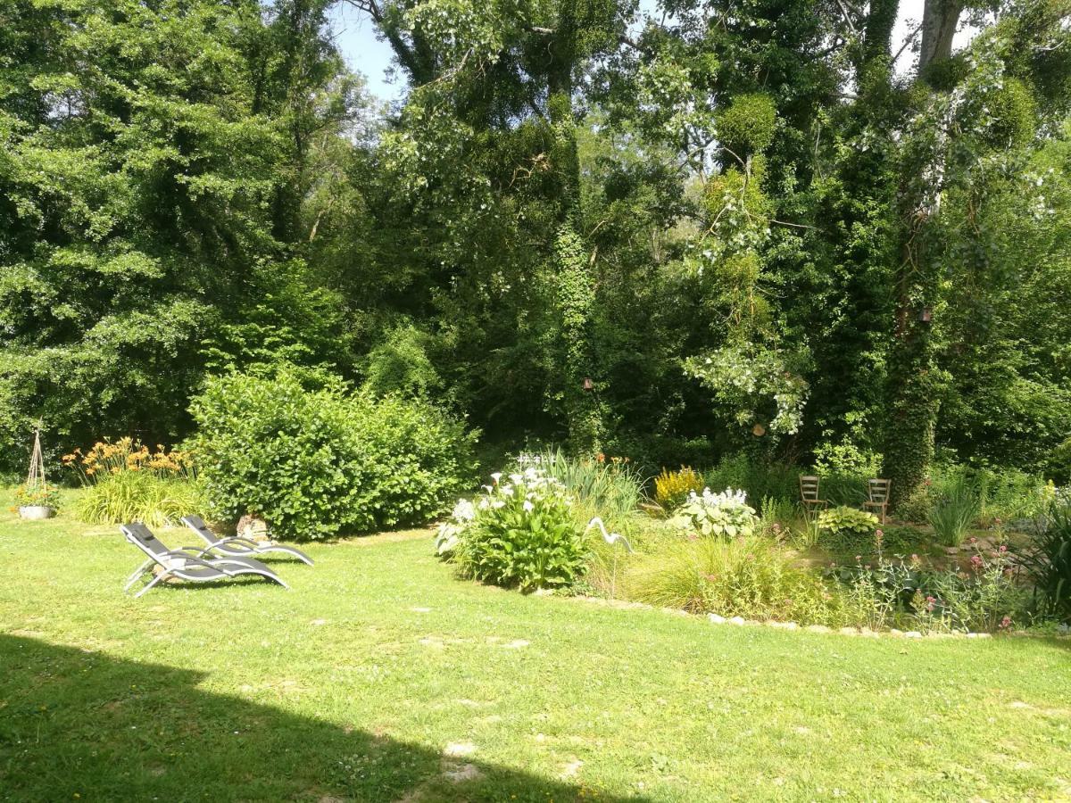 Le Clos Du Buisson Saint-Julien-de-la-Liegue Exteriör bild