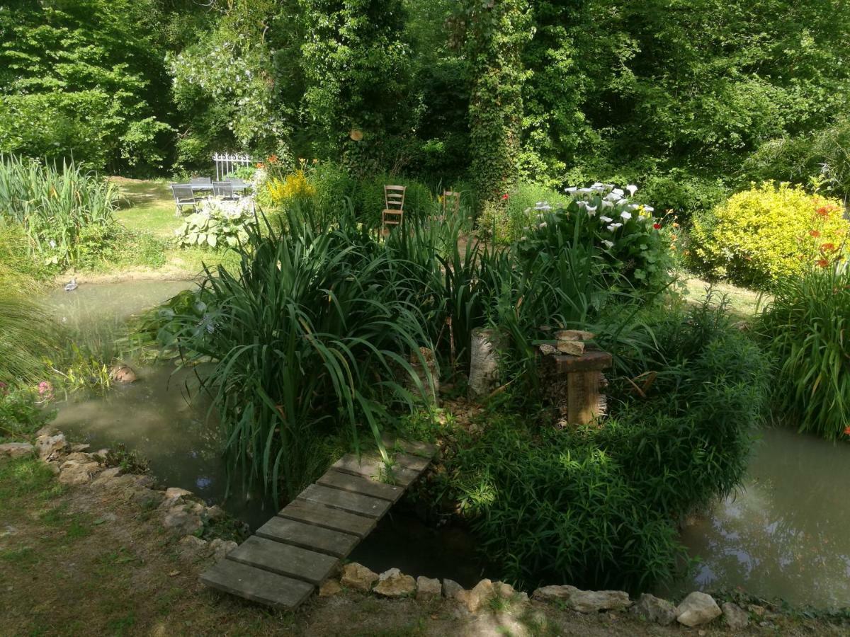 Le Clos Du Buisson Saint-Julien-de-la-Liegue Exteriör bild
